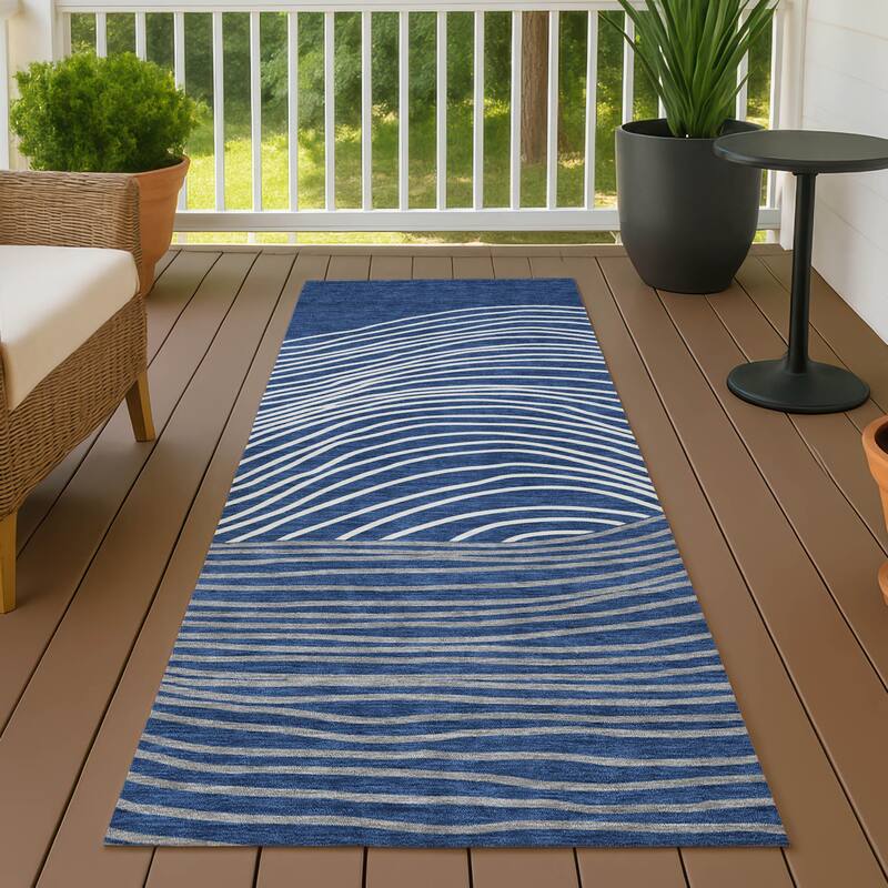 Machine Washable Indoor/ Outdoor Modern Arches Chantille Rug - Navy - 2'3" x 7'6"