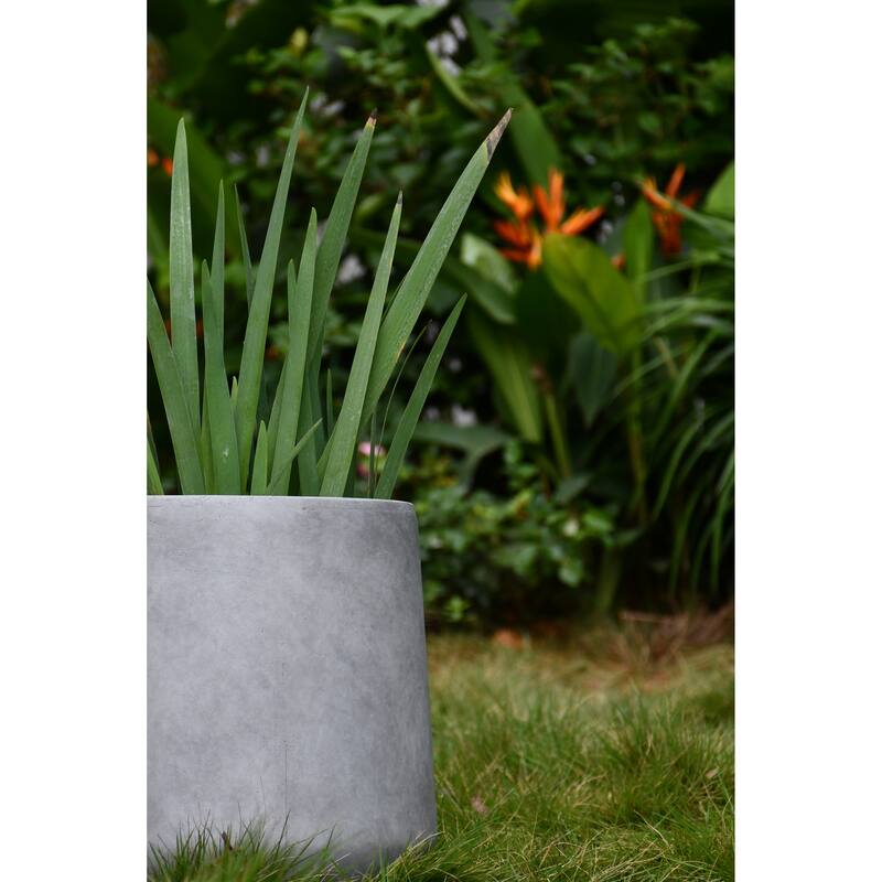 Small 13.4 in. Tall, Lightweight Concrete Indoor/Outdoor Round Planter