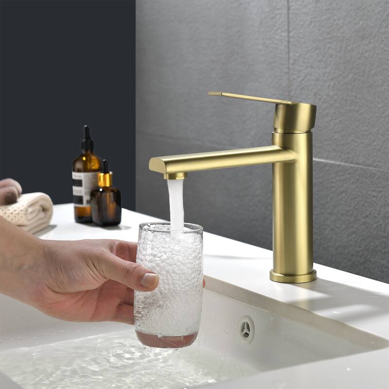 Single Handle Single Hole Bathroom Faucet