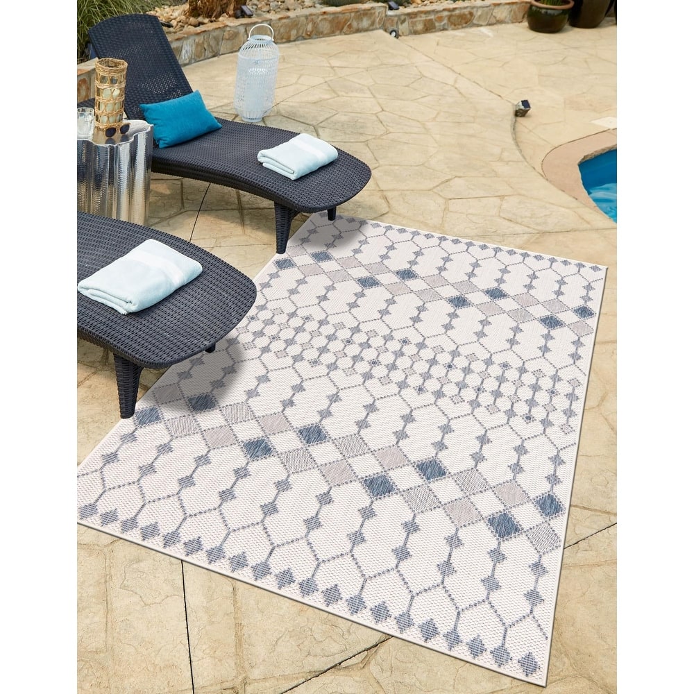 Outdoor Khence Collection Area Rug