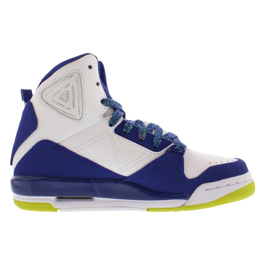 Shop Jordan Flight Sc 3 Basketball Gradeschool Girl S Shoes