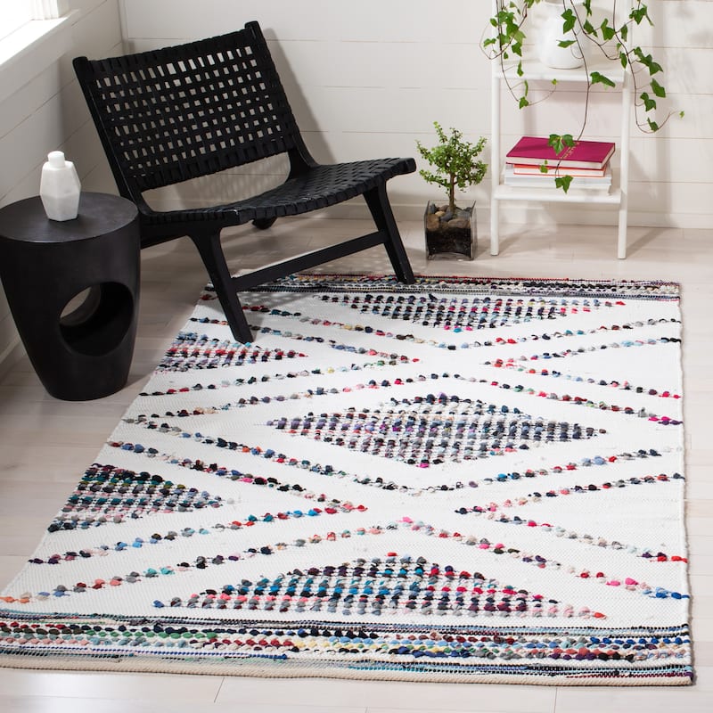 SAFAVIEH Flatweave Montauk Antoanella Casual Rug - 5' x 8' - Ivory/Black