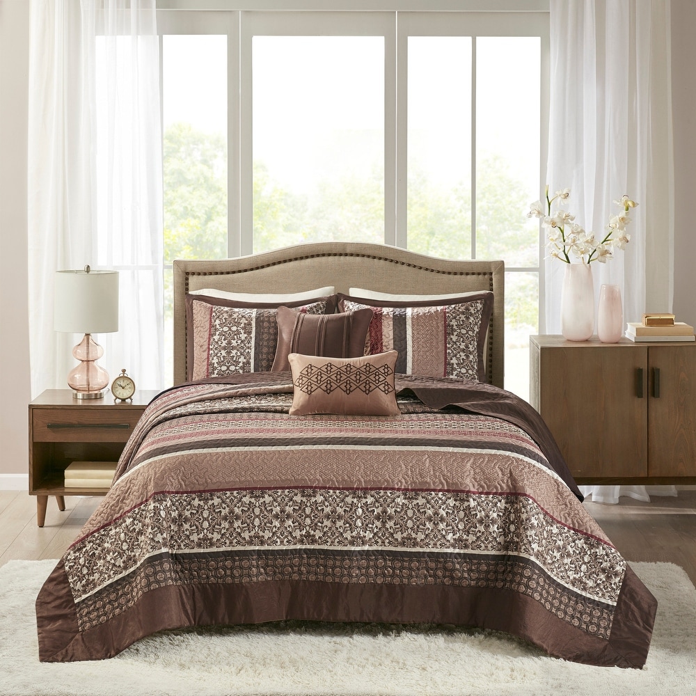 Bedspreads bed shop bath and beyond
