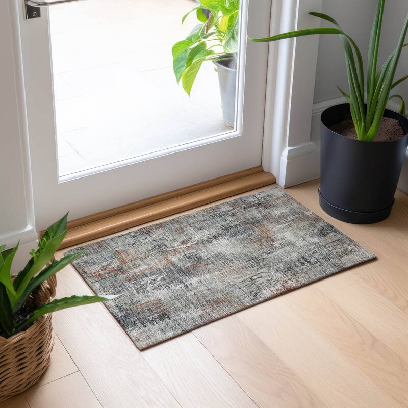 Machine Washable Indoor/ Outdoor Chantille Boho Abstract Rug - Taupe - 1'8" x 2'6"