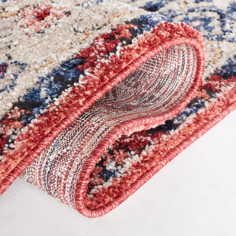 SAFAVIEH Luna Sharlene Oriental Medallion Rug