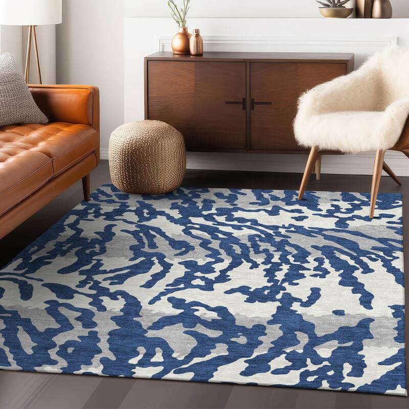 Machine Washable Indoor/ Outdoor Chantille Animal Print Abstract Rug