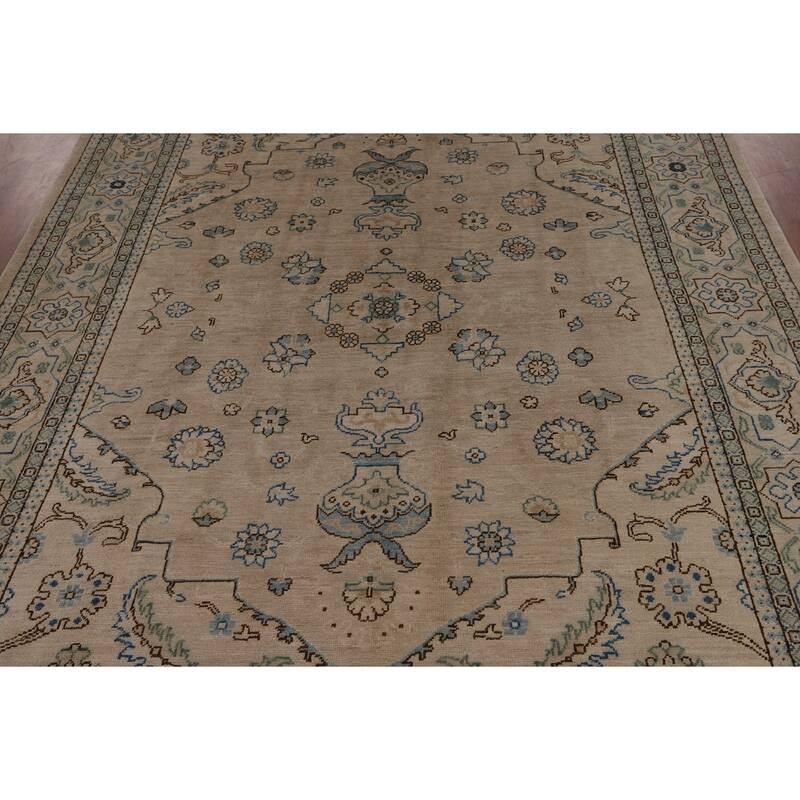 Vegetable Dye Oushak Turkish Rug Floral Hand-Knotted Wool Carpet - 7'8"x 9'10"