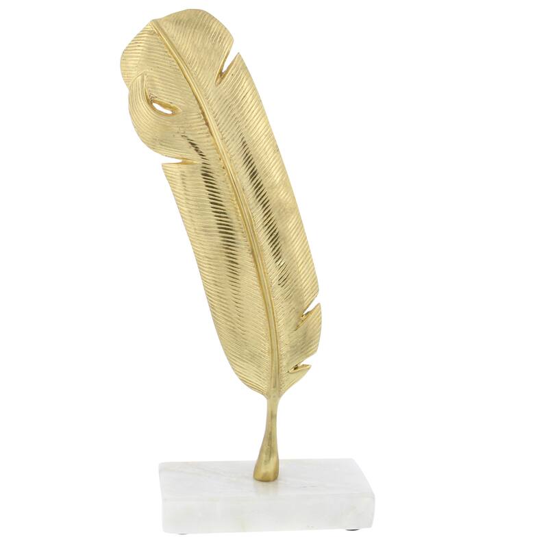 CosmoLiving by Cosmopolitan Gold Aluminum Metal Feather Bird Decorative Sculpture