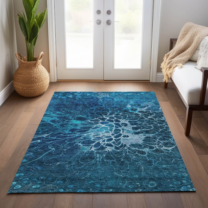 Machine Washable Indoor/ Outdoor Chantille Modern Floral Rug