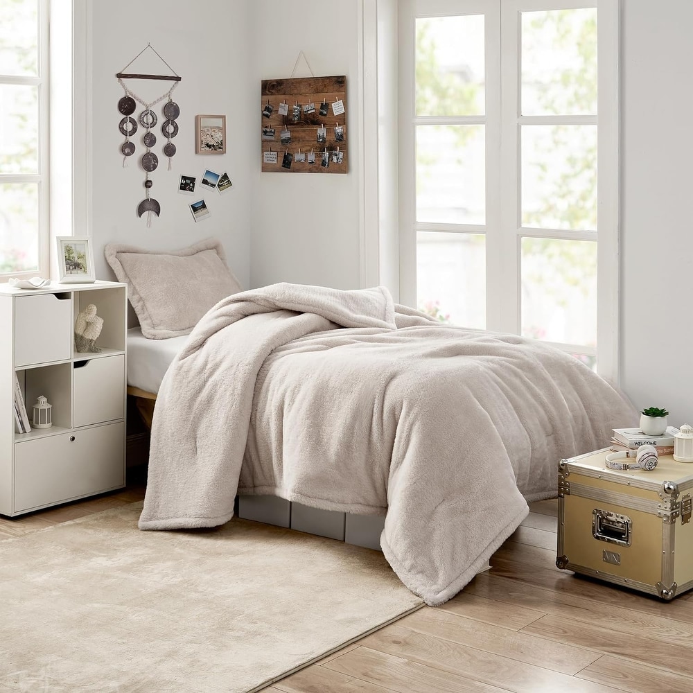 Ugg hotsell grey comforter