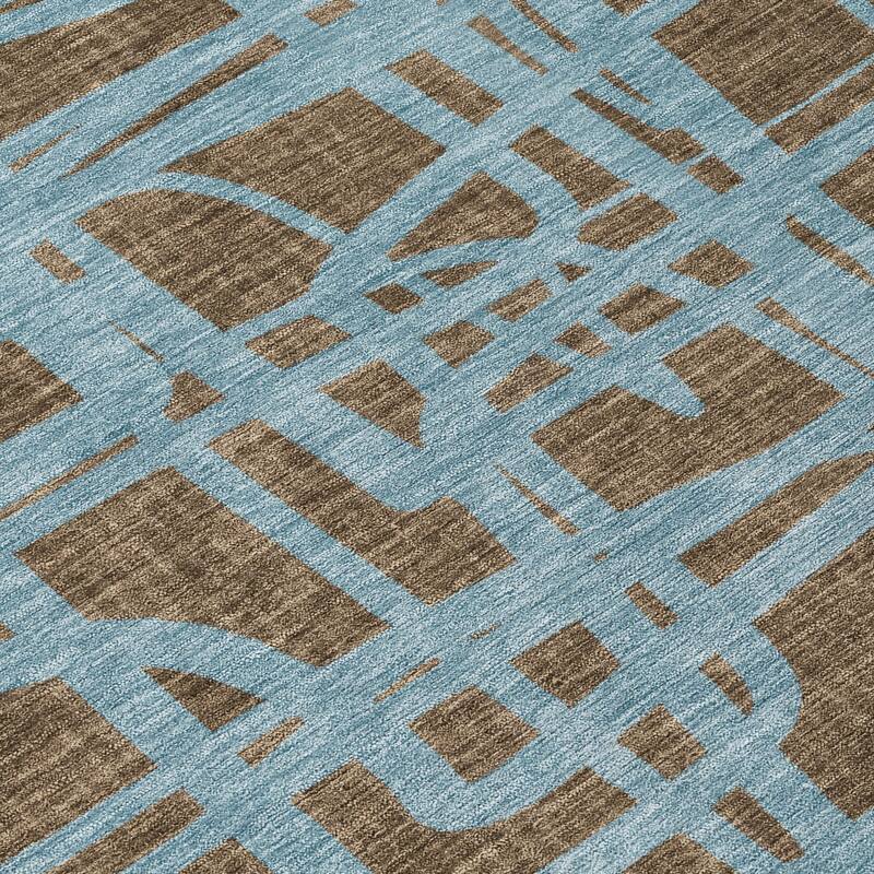 Machine Washable Indoor/ Outdoor Modern Centurion Chantille Rug