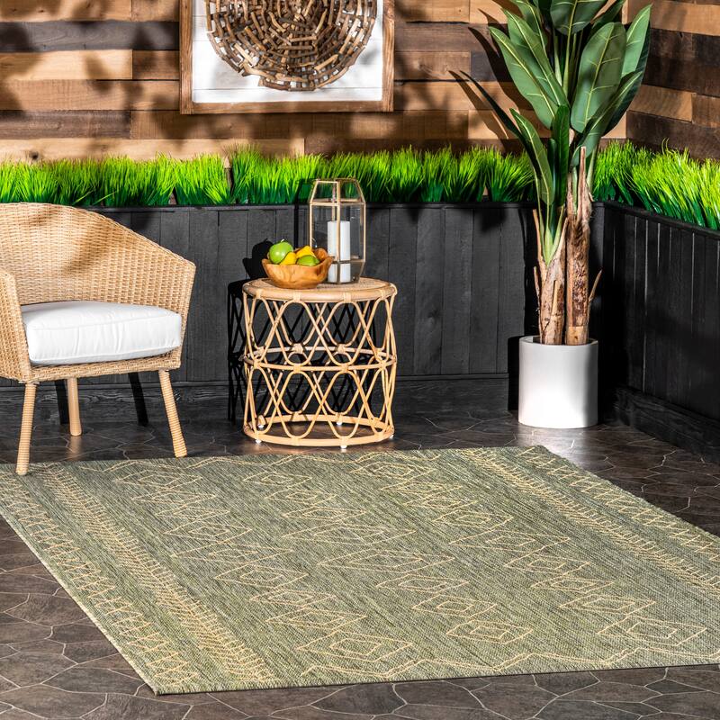 Nuloom Serna Moroccan Indoor/Outdoor Area Rug