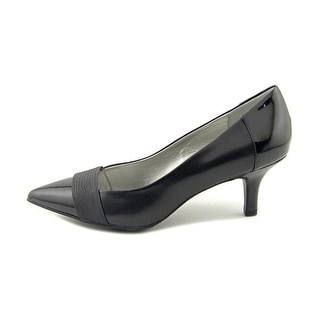 anne klein finn pump