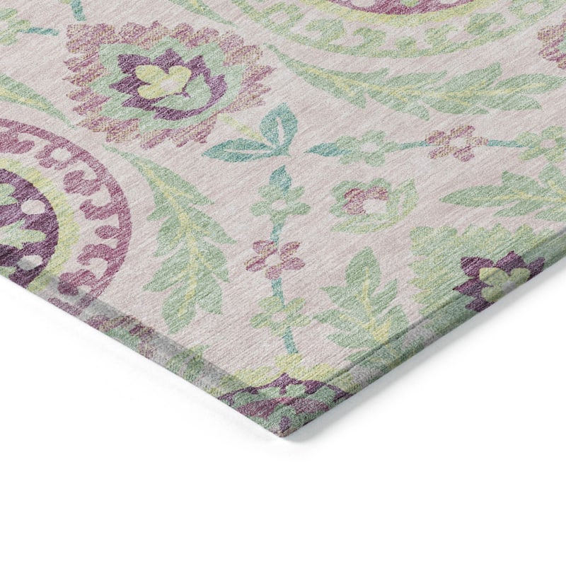 HomeRoots Floral Transitional Rectangle Outdoor Rug