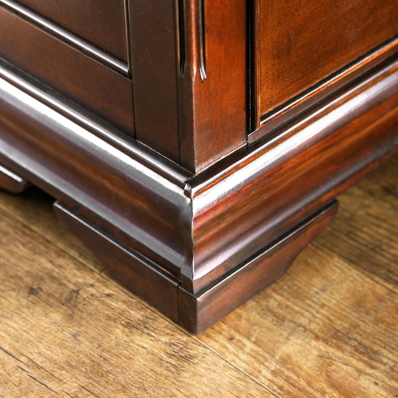 Diva Traditional Cherry Solid Wood 2-Drawer Nightstand by Furniture of America