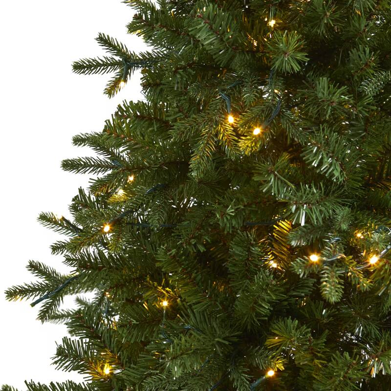 Pre-Lit Vermont Fir Medium Artificial Christmas Tree - 6' - Clear LED Lights - 6 Foot