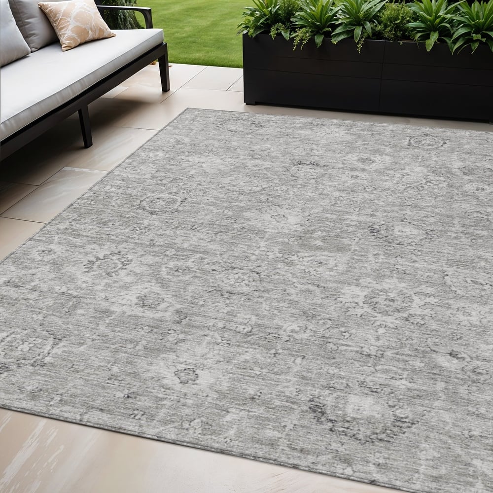 HomeRoots Damask Transitional Rectangle Outdoor Rug