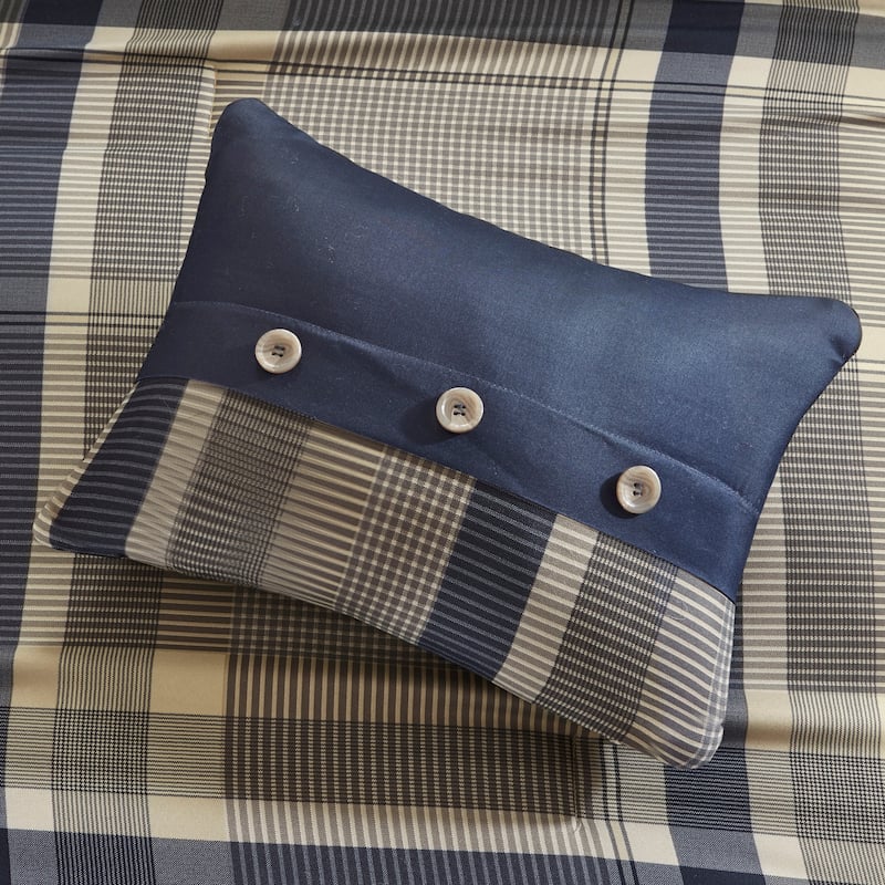 Intelligent Design Roger Plaid Comforter Set with Bed Sheets