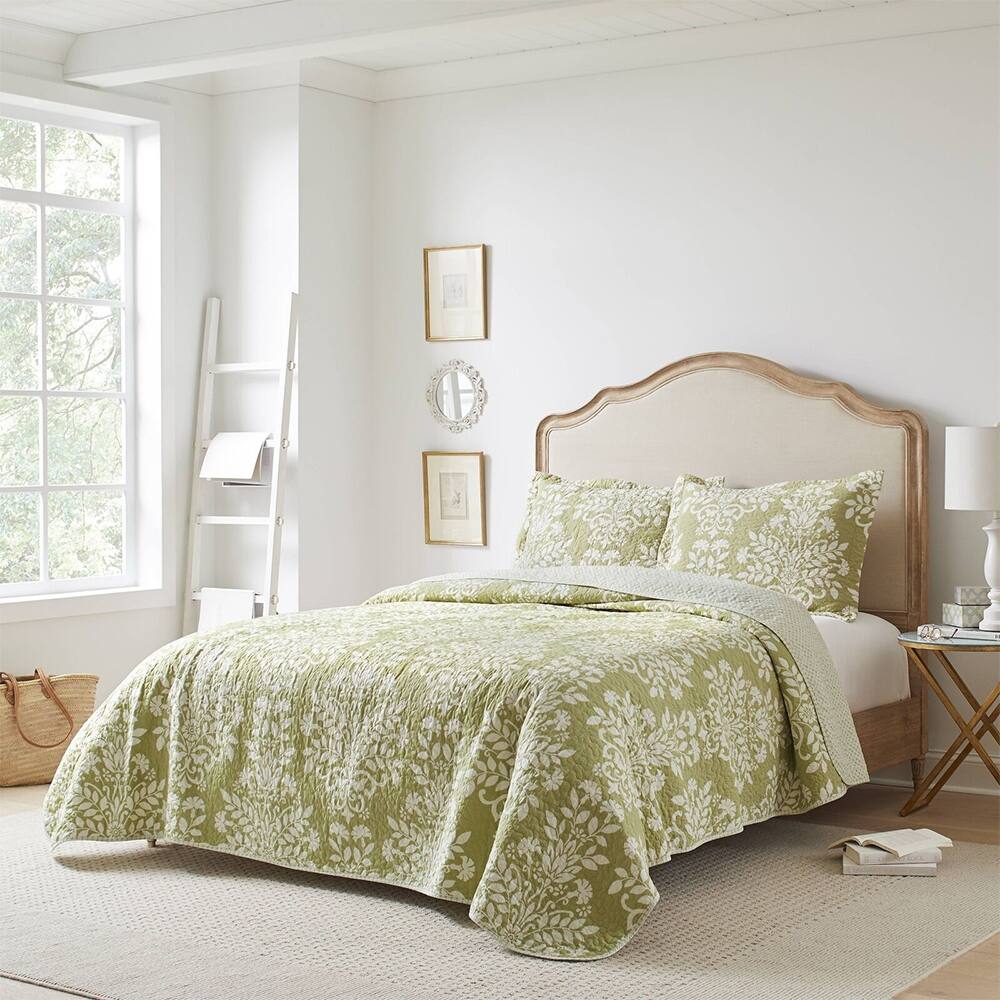 Twin Damask Quilt Set Reversible Natural Breathable Light Green Bed