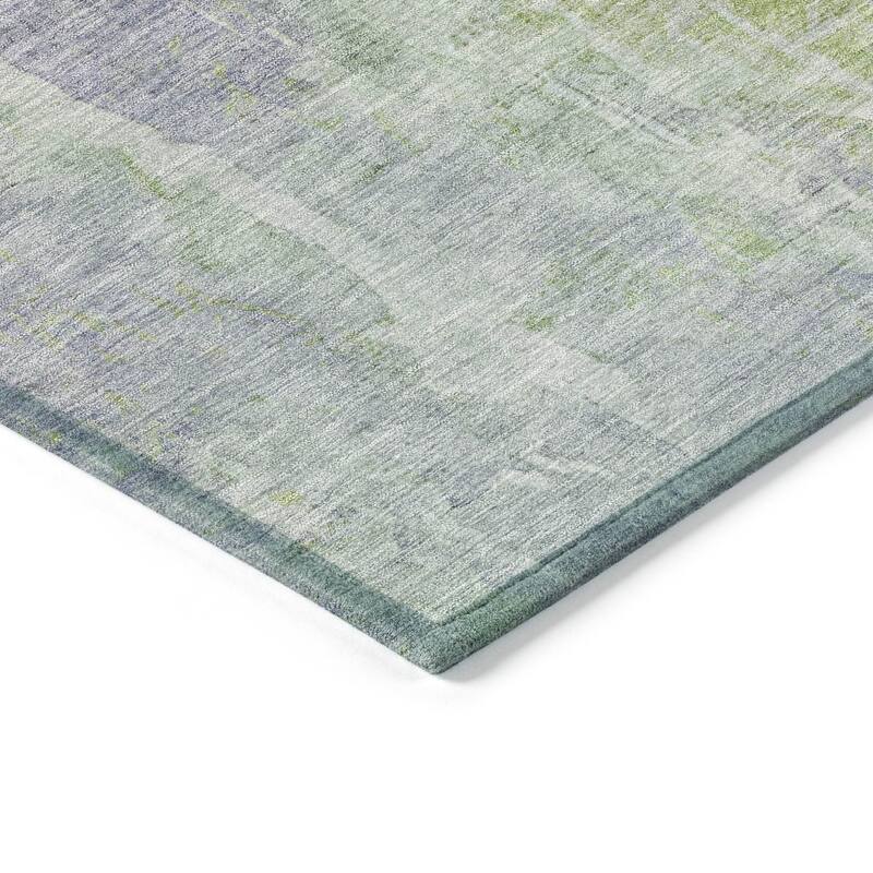 Machine Washable Indoor/ Outdoor Vintage Ombre Chantille Rug