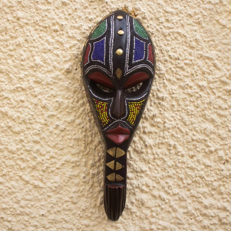 Novica Kimoni African wood mask