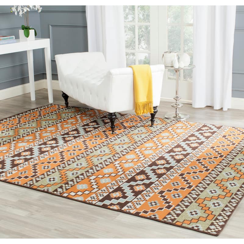 SAFAVIEH Veranda Rudy Indoor/ Outdoor Waterproof Patio Backyard Rug - 6'7" x 9'6" - Terracotta/Chocolate