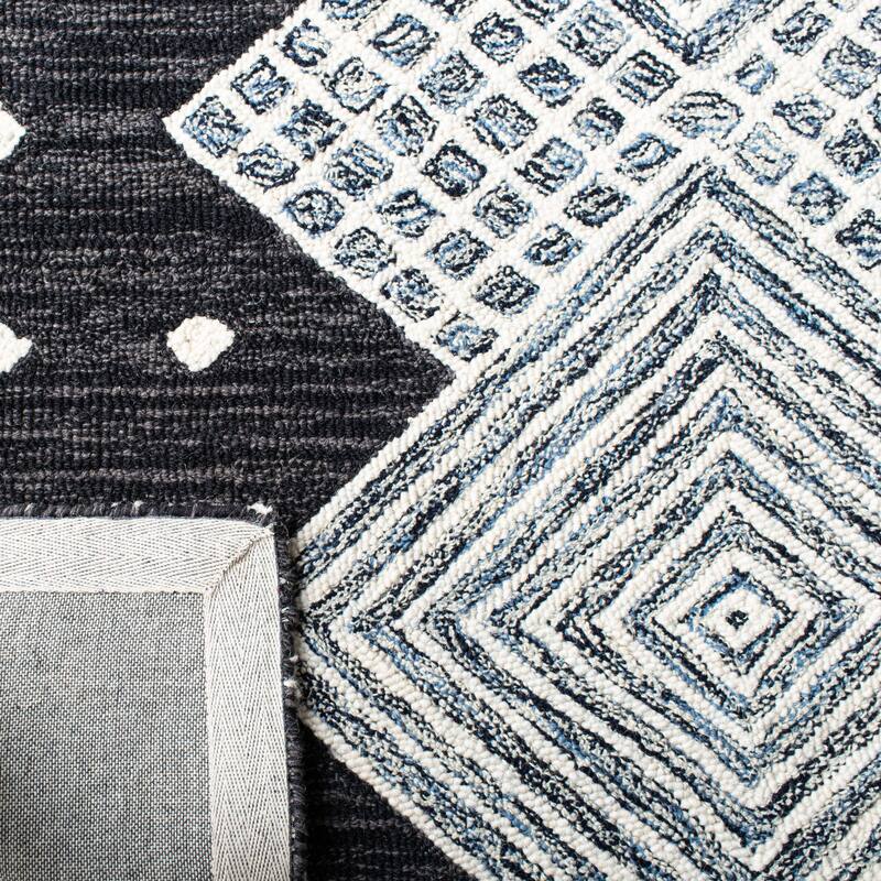 SAFAVIEH Handmade Micro-Loop Crystele Modern Wool Rug