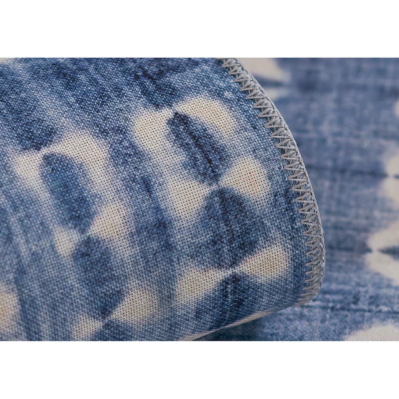 Novogratz by Momeni Bolt Cloud Abstract Area Rug