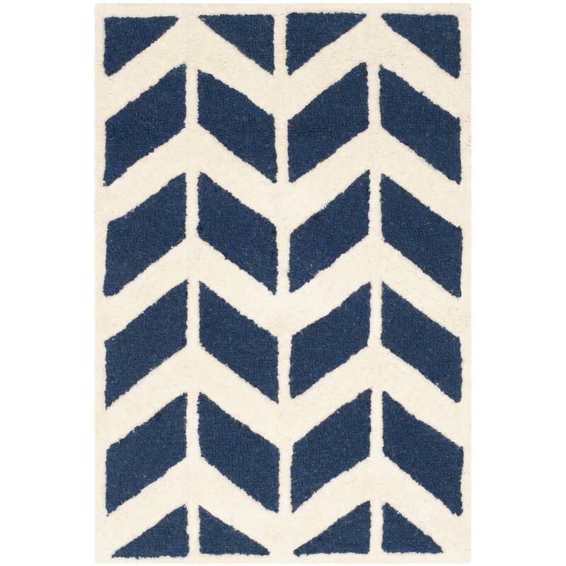 SAFAVIEH Handmade Cambridge Saskia Modern Moroccan Wool Rug - 2' x 3' - Navy/Ivory