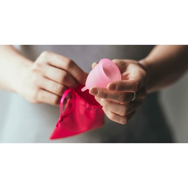 Ovu - 2 Feminine Silicone Menstrual Cups - N/A