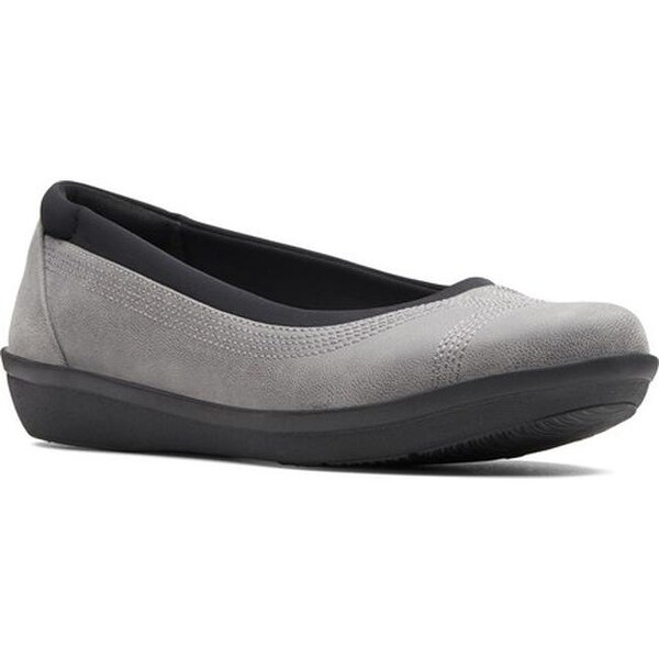 clarks cloudsteppers ayla low women's flats
