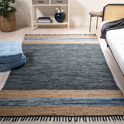 SAFAVIEH Handmade Vintage Leather Hiyam Modern Fringe Rug