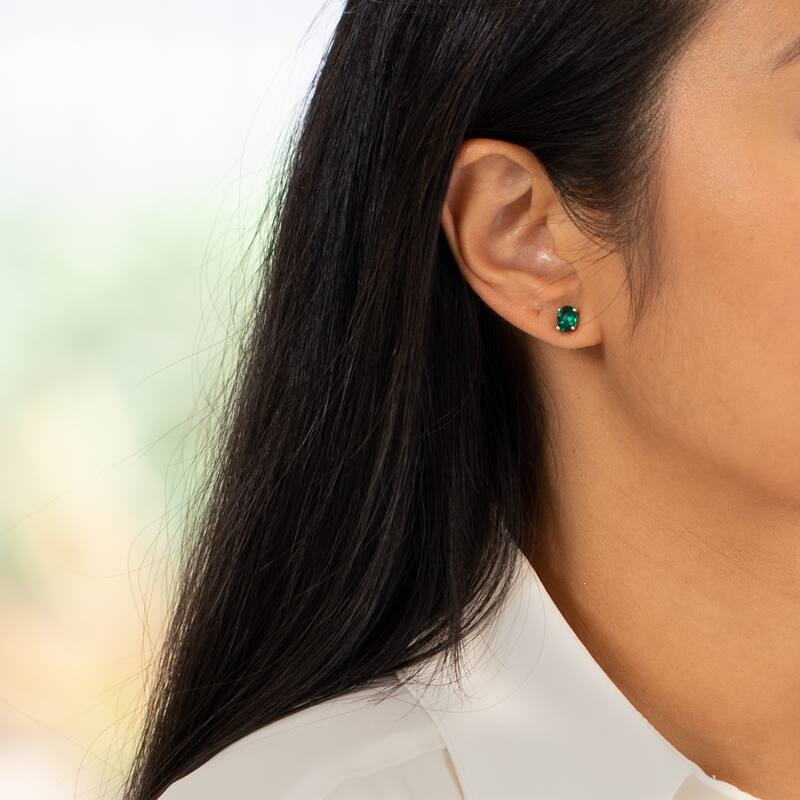 14k Yellow Gold Emerald Stud Earrings 1.47 ct Oval Shape