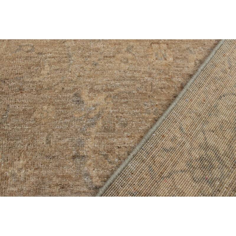 Classic Ziegler Vikki Tan Beige Hand-knotted Wool Rug - 3'11" x 5'9"
