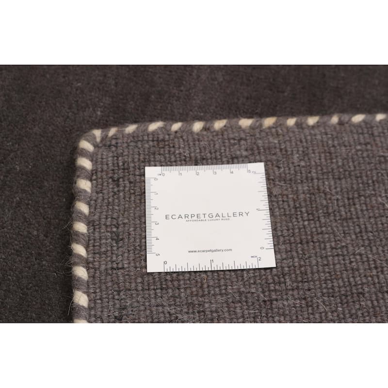 Kashkuli Gabbeh Grey Rug 6'7" x 9'7" - 6'7 x 9'7