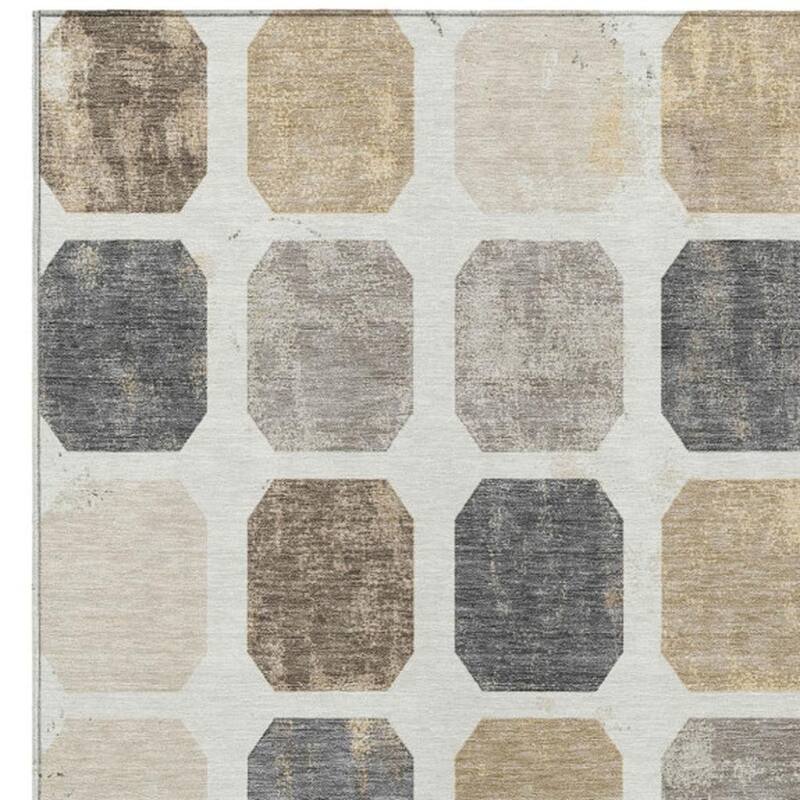 HomeRoots Geometric Transitional Rectangle Outdoor Rug