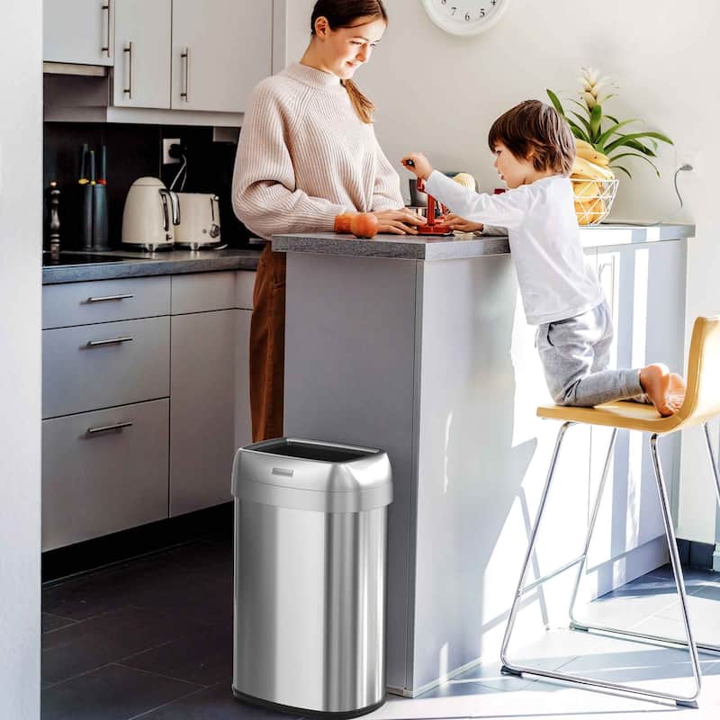 Halo 13 Gallon / 49 Liter Oval Open Top Kitchen Trash Can with Dual Odor Filters