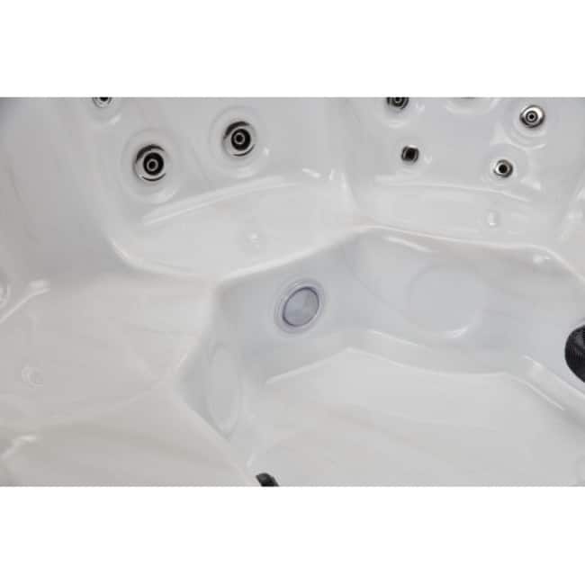 Luxury Spas Savannah 6-Person Spa