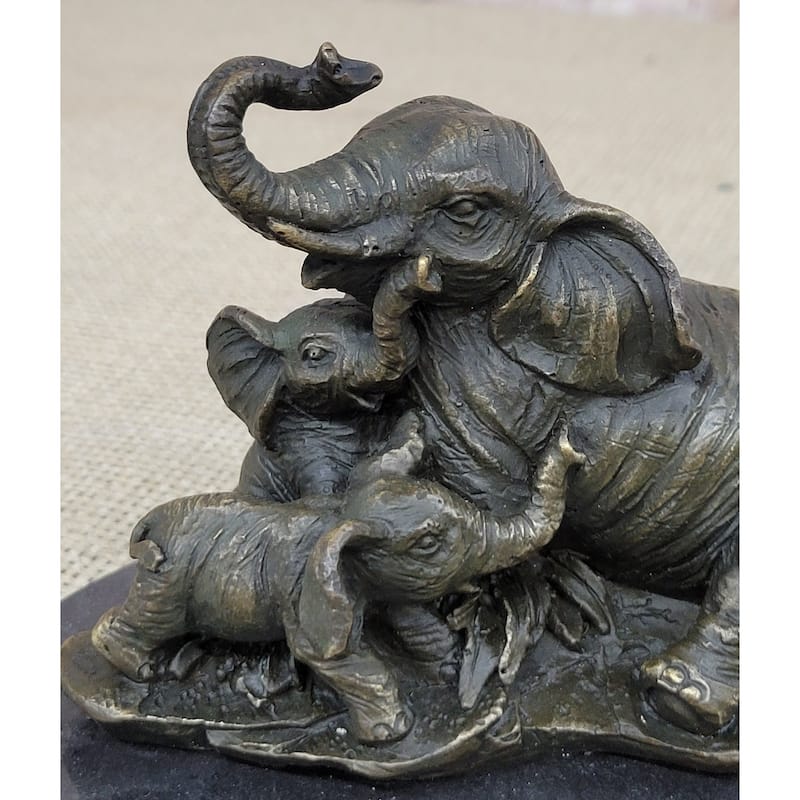 Elephant Mother And Babies Bronze Statue Sculpture Miniature Collectible 5 Inches X 6 Inches