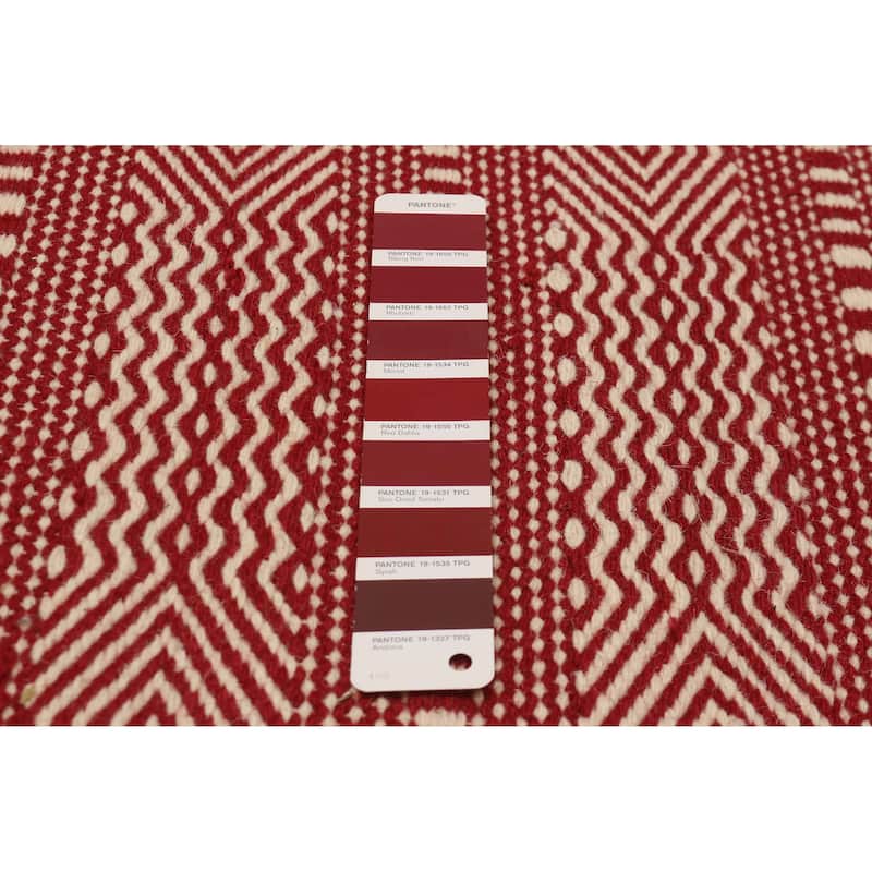 Nevada Red Kilim 4'11" x 7'10" - 4'11 x 7'10