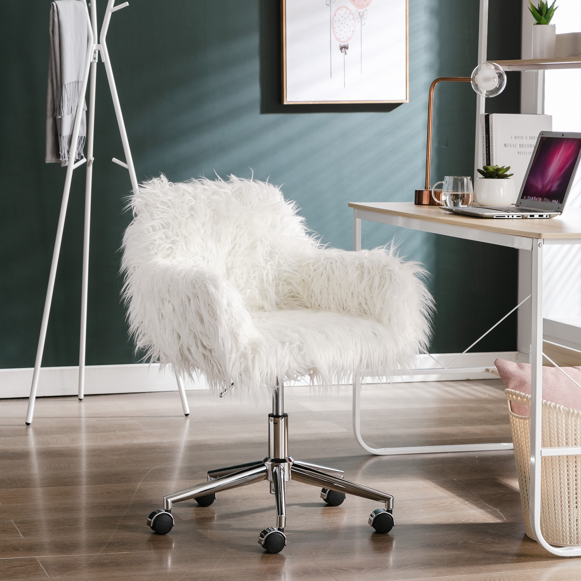 White fuzzy outlet chair