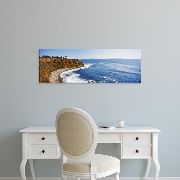 Easy Art Prints Panoramic Image 'Lighthouse at a coast, Point Vicente Lighthouse, Palos Verdes, California' Canvas Art