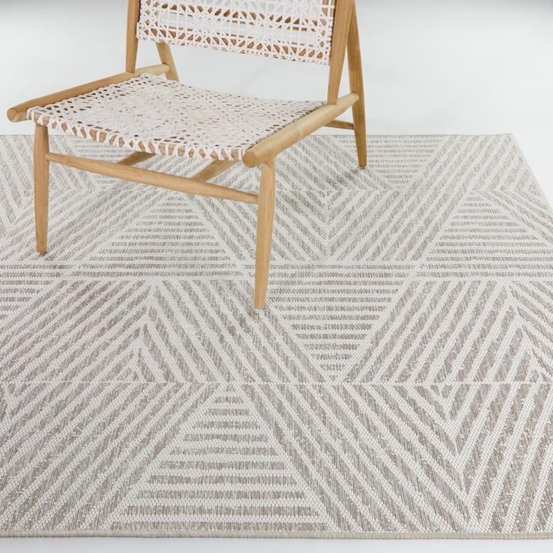 Darcy Modern Stripe Indoor/Outdoor Area Rug
