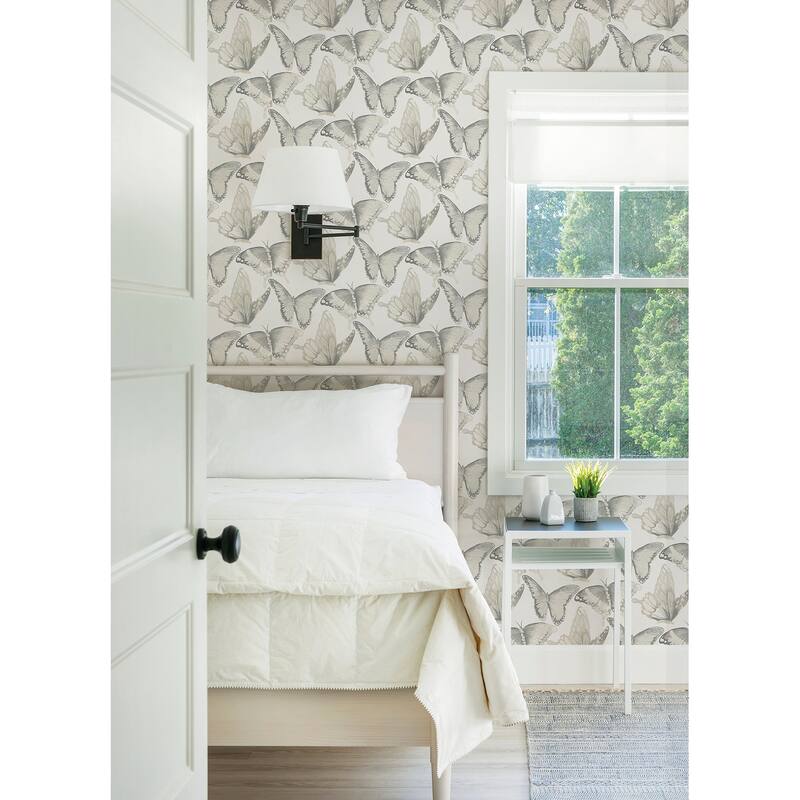Henderson, Janetta Butterfly33' L X 20.5" W, Wallpaper Roll - Grey