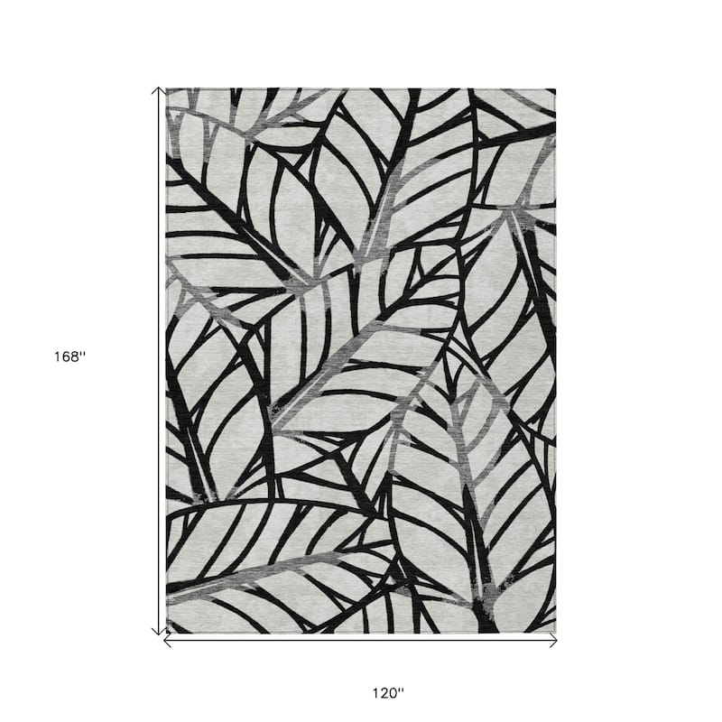 HomeRoots Floral Transitional Rectangle Outdoor Rug