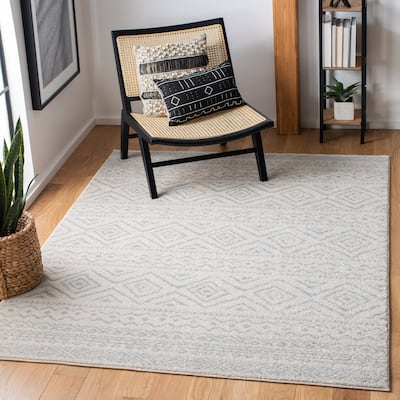 SAFAVIEH Tulum Vassilia Moroccan Boho Distressed Rug - 12' x 15'