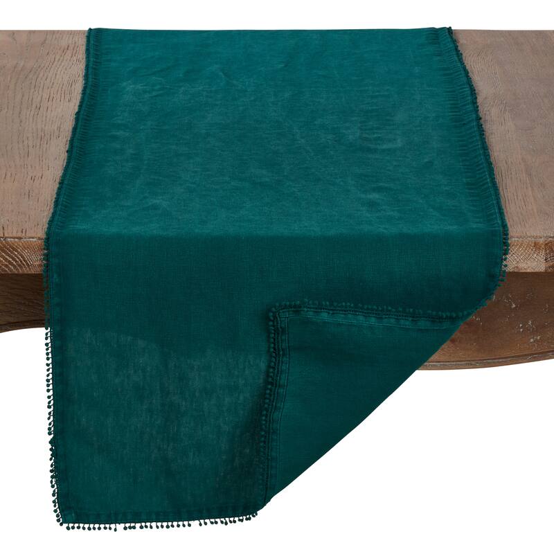 Table Runner With Pom Pom Design