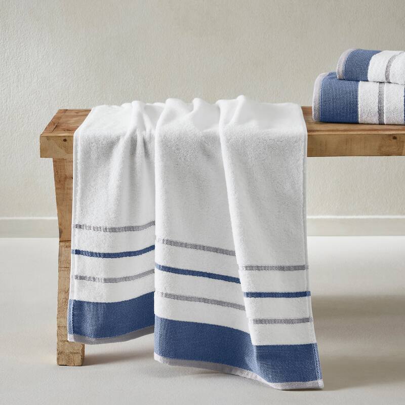 Linery & Co. Luxury Cotton Decorative Towel Set.
