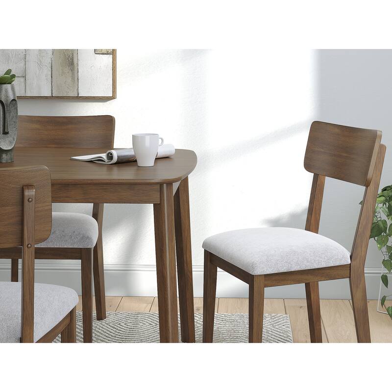 Signature Design by Ashley Favelon Dining Table and 4 Chairs (Set of 5)
