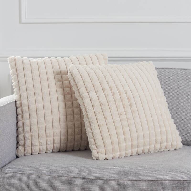 SAFAVIEH Roswitha Chess Pillow - Beige - 18Wx18L